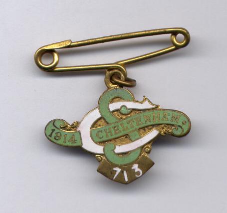 Cheltenham 1914 ladies.JPG (19390 bytes)