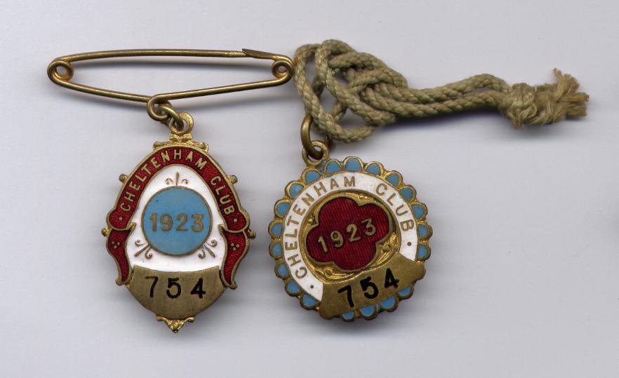 Cheltenham 1923 pair.JPG (47880 bytes)