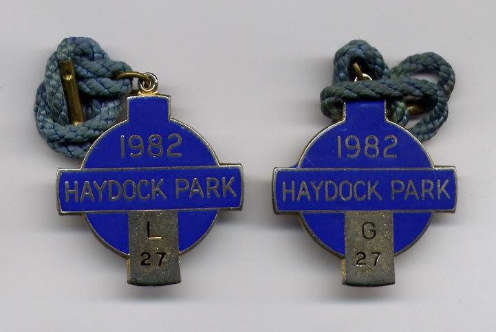 Haydock 1982 pair.JPG (36162 bytes)