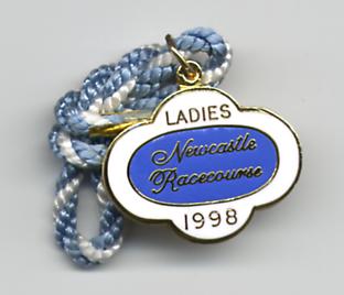 Newcastle ladies 1998.JPG (13000 bytes)