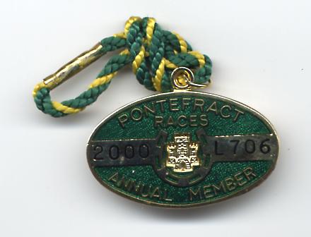 Pontefract 2000L.JPG (19813 bytes)