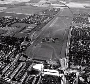 Redcar racecourse 1970.JPG (29099 bytes)