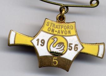 Stratford 1956 ladies.JPG (12727 bytes)
